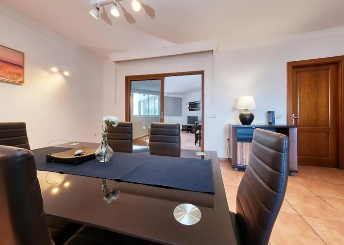 Casa Elin - Shared Pool By Lanzarote