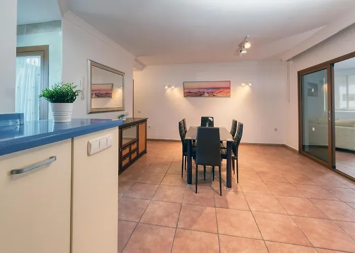 Casa Elin - Shared Pool By Lanzarote Casa de Férias *